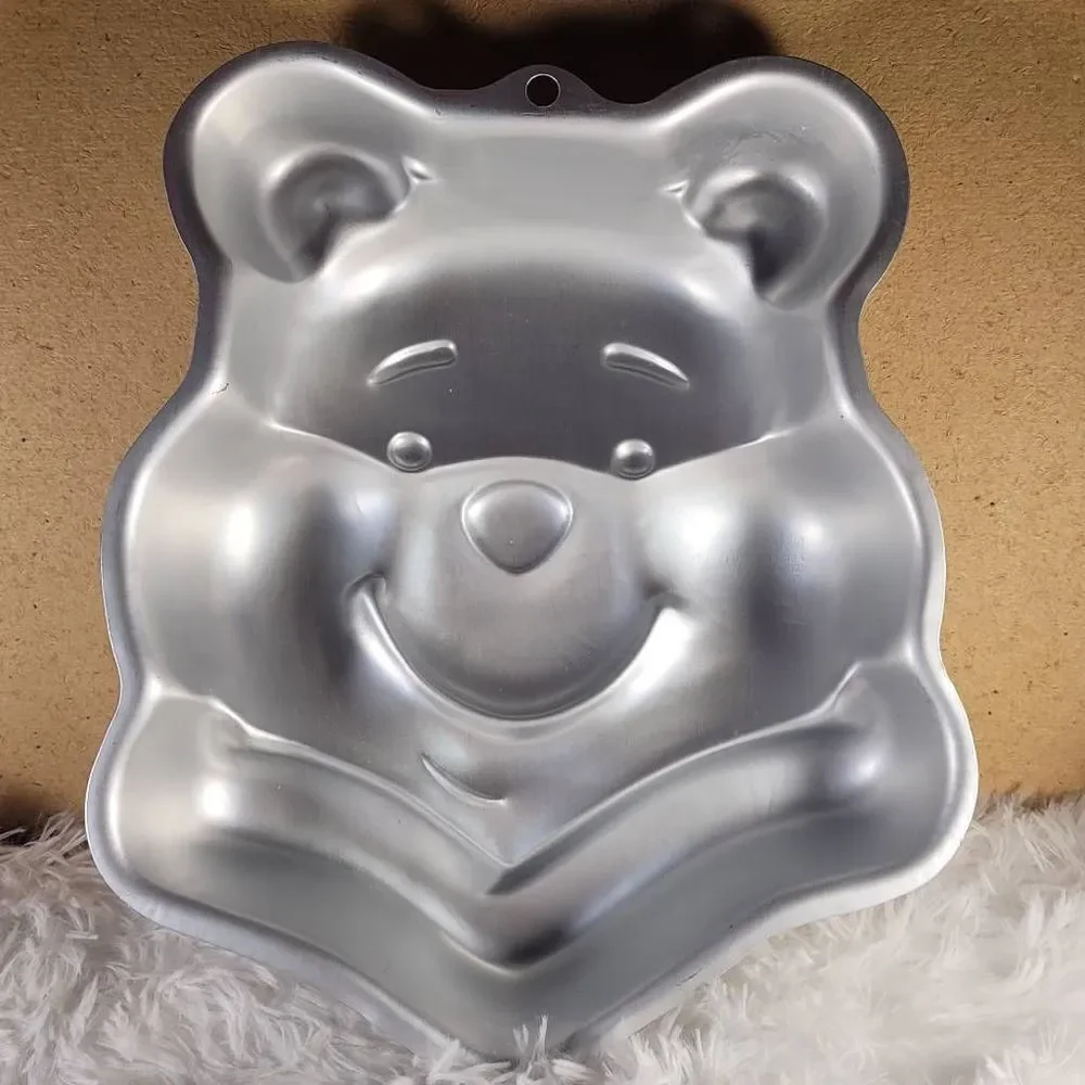 Vintage Wilton Winnie the Pooh Cake Pan